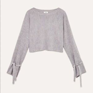 Wilfred XXS. Emmy Sweater. Pale blue/gray cropped sweater. 100% merino wool. ￼
